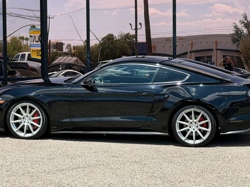 Used 2019 Ford Mustang GT Premium w/ Equipment Group 401A RWD image 5
