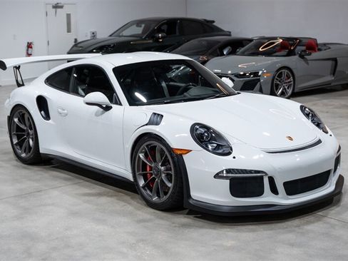 Used 2016 Porsche 911 GT3 RS RWD image 8