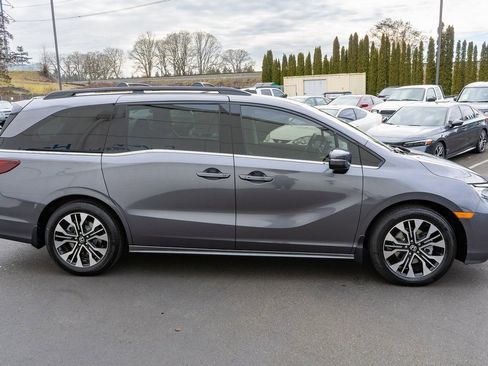 New 2026 Honda Odyssey Elite image 5