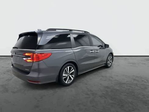 Certified 2023 Honda Odyssey Touring image 4