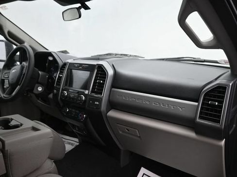 Used 2021 Ford F250 XLT w/ XLT Value Package AWD/4WD image 7