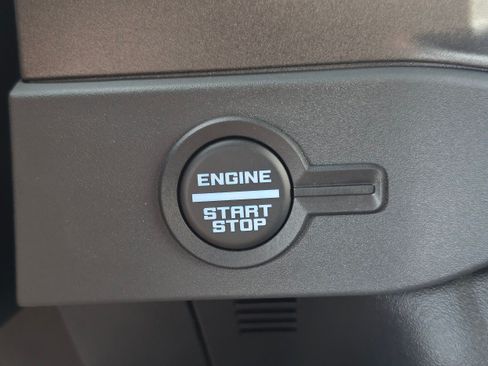 New 2026 Ford Bronco 2-Door AWD/4WD image 22