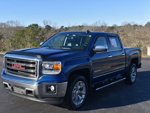 Used 2015 GMC Sierra 1500 SLT w/ SLT Crew Cab Value Package image 2