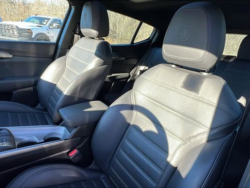 Used 2024 Alfa Romeo Tonale Ti image 18