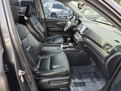 Used 2016 Honda Pilot EX-L image 11