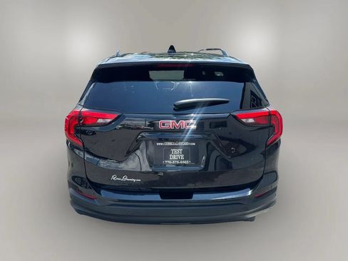 Used 2019 GMC Terrain SLE w/ Driver Convenience Package FWD image 9