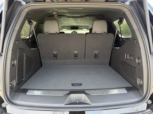 New 2026 GMC Yukon XL AT4 image 34