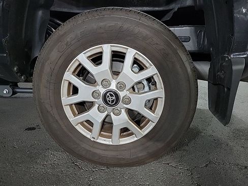 Used 2025 Toyota Tacoma SR5 image 16