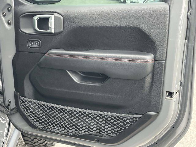 Used 2020 Jeep Wrangler Unlimited Rubicon AWD/4WD image 25