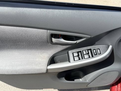 Used 2011 Toyota Prius Two FWD image 9
