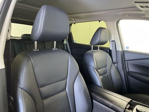 Certified 2024 Nissan Rogue SL w/ SL Premium Package image 19