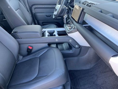 Certified 2025 Land Rover Defender 110 S image 24