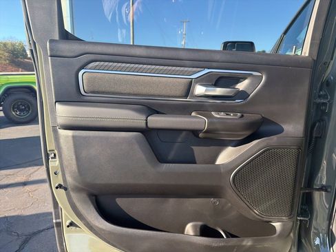 New 2026 RAM 1500 4x4 Crew Cab image 23