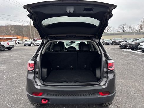 Used 2019 Jeep Compass Trailhawk AWD/4WD image 20
