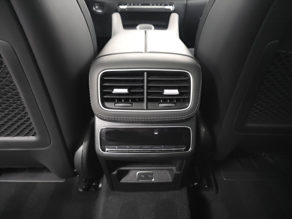 Used 2025 Mercedes-Benz GLE 63 AMG S image 30