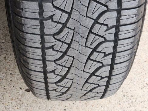 Used 2023 Chevrolet Tahoe LT w/ Luxury Package image 19