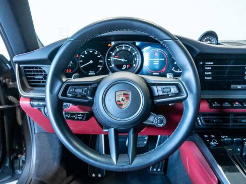 Certified 2022 Porsche 911 Carrera 4 AWD/4WD image 17