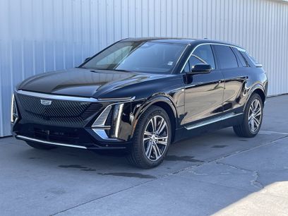 New 2025 Cadillac Lyriq Luxury