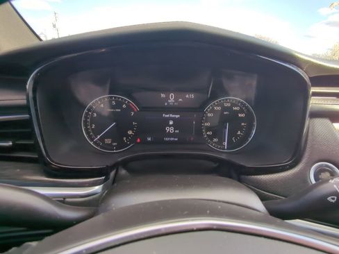 Used 2020 Cadillac XT5 Premium Luxury image 13