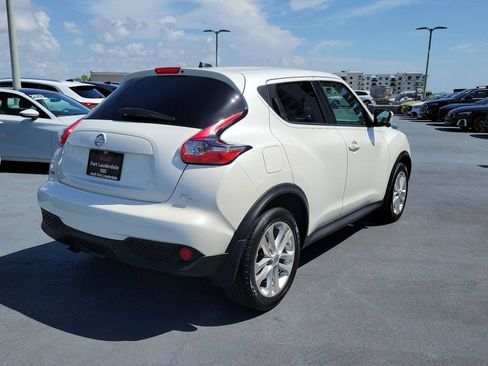 Used 2016 Nissan Juke SL FWD image 6