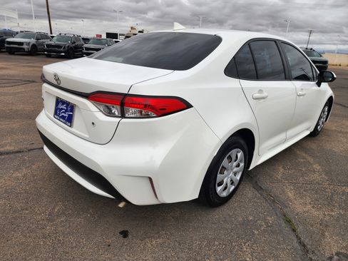 Used 2020 Toyota Corolla L image 5