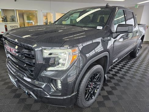 Used 2020 GMC Sierra 1500 Elevation w/ Elevation Value Package AWD/4WD image 7