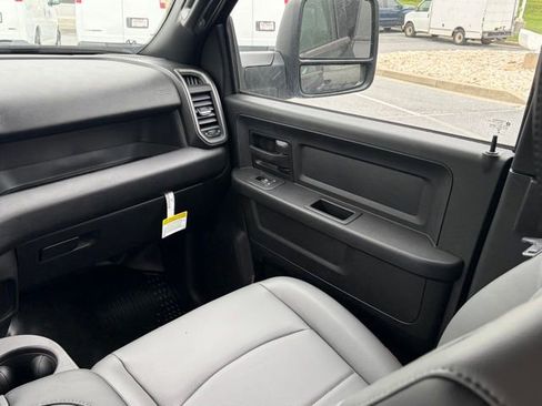 New 2026 RAM 3500 Tradesman AWD/4WD image 35