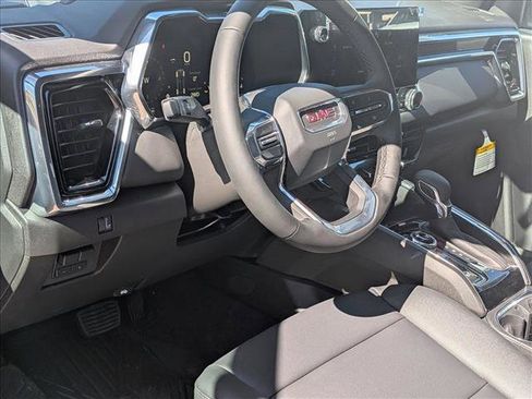 New 2026 GMC Canyon Elevation w/ Convenience Package AWD/4WD image 3