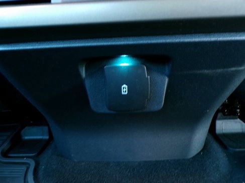 Used 2024 Ford F150 STX w/ Equipment Group 201A FX4 image 10