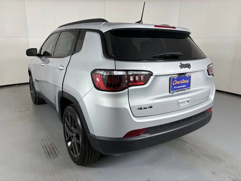 New 2026 Jeep Compass Latitude w/ Sun and Sound Group AWD/4WD image 6