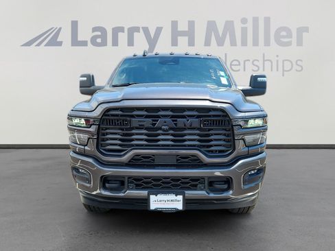 New 2025 RAM 2500 Big Horn image 8