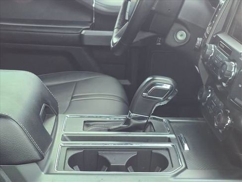 Used 2019 Ford F150 XLT w/ Equipment Group 302A Luxury AWD/4WD image 32