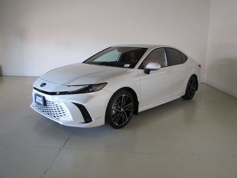 Used 2026 Toyota Camry XSE FWD image 1