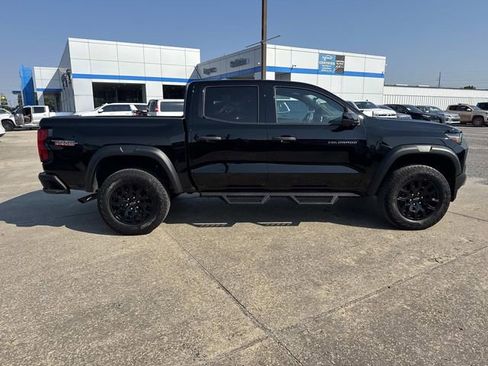 Used 2024 Chevrolet Colorado Trail Boss w/ Technology Package image 6
