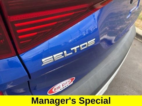 Used 2021 Kia Seltos S image 46