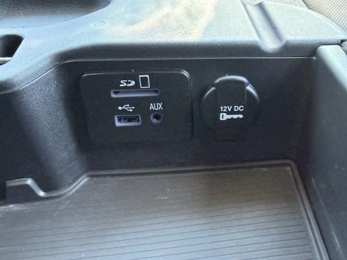 Used 2014 RAM 1500 Laramie RWD image 45