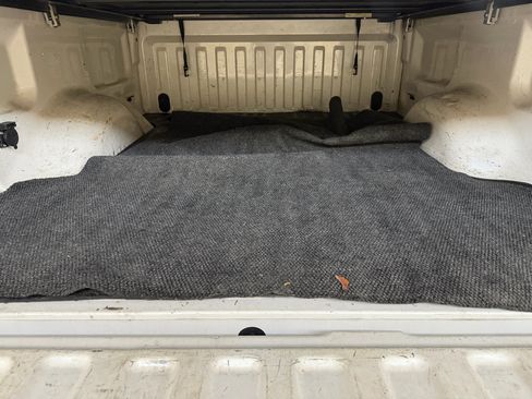 Used 2010 Ford F150 Lariat image 19