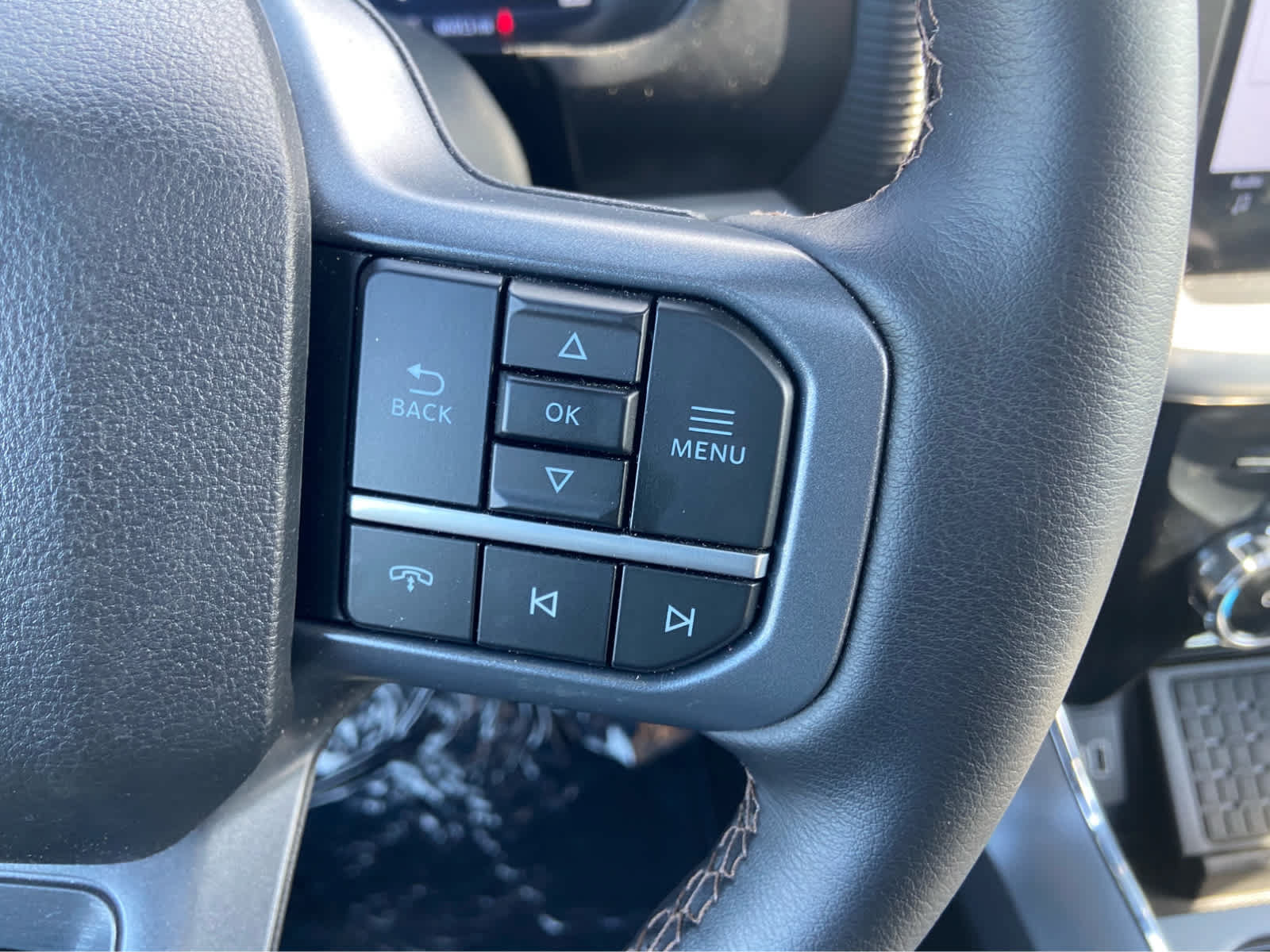 Used 2025 Ford F150 Lariat w/ Equipment Group 502A High AWD/4WD image 21