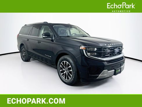 Used 2025 Ford Expedition Max Platinum AWD/4WD image 1