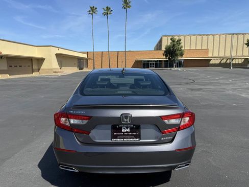 Used 2020 Honda Accord Sport image 6