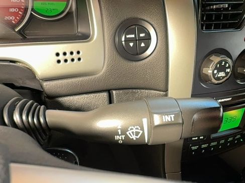 Used 2005 Pontiac GTO RWD image 31