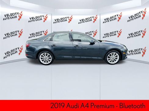 Used 2019 Audi A4 2.0T Premium w/ Convenience Package image 2