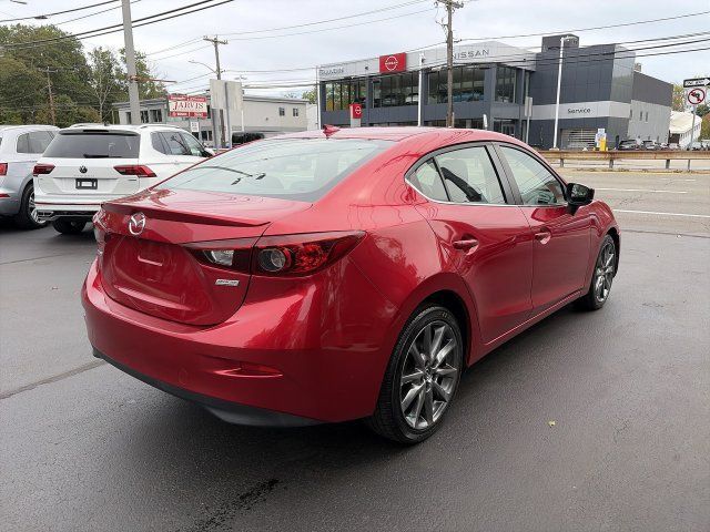 Used 2018 MAZDA MAZDA3 Touring FWD image 8