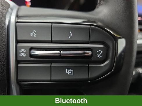 Used 2023 Chevrolet Colorado LT w/ LT Convenience Package II AWD/4WD image 27