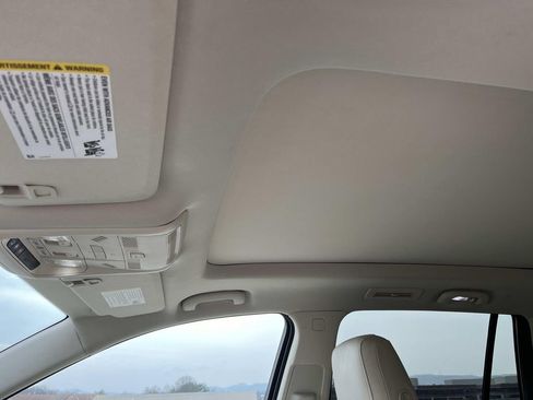 Certified 2022 Cadillac XT6 Premium Luxury w/ Technology Package image 30