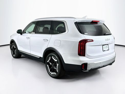 Used 2024 Kia Telluride S w/ S Sunroof Package AWD/4WD image 5