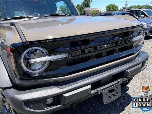 Used 2025 Ford Bronco Outer Banks w/ Sasquatch Package AWD/4WD image 30