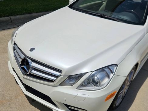 Used 2010 Mercedes-Benz E 550 Coupe image 20