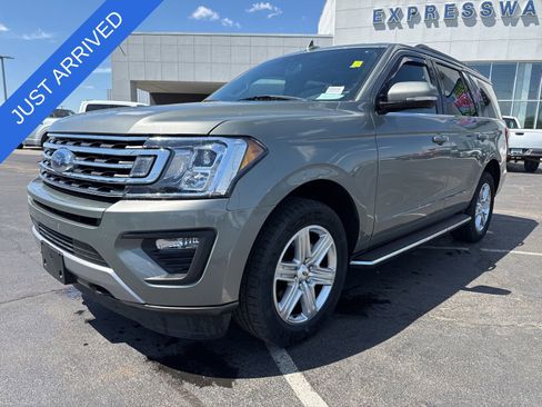 Used 2019 Ford Expedition XLT w/ Equipment Group 202A image 1