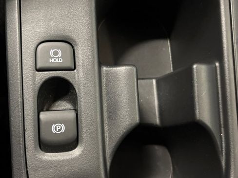 Used 2026 Toyota Corolla SE FWD image 32